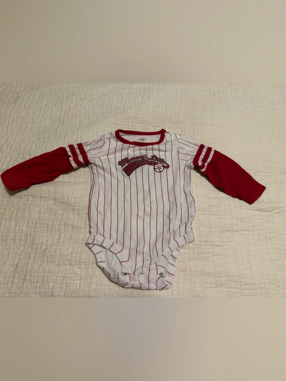 Lot of 6 piece baby clothes 12 months various brands in good condition